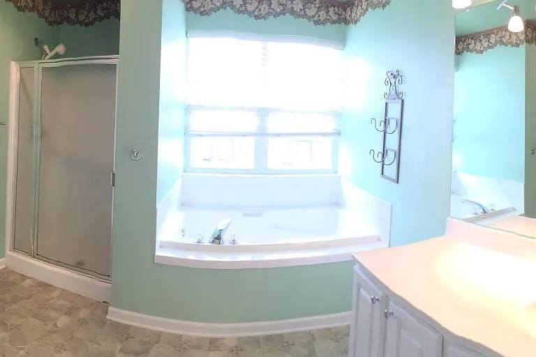Panorama View Master Bathroom