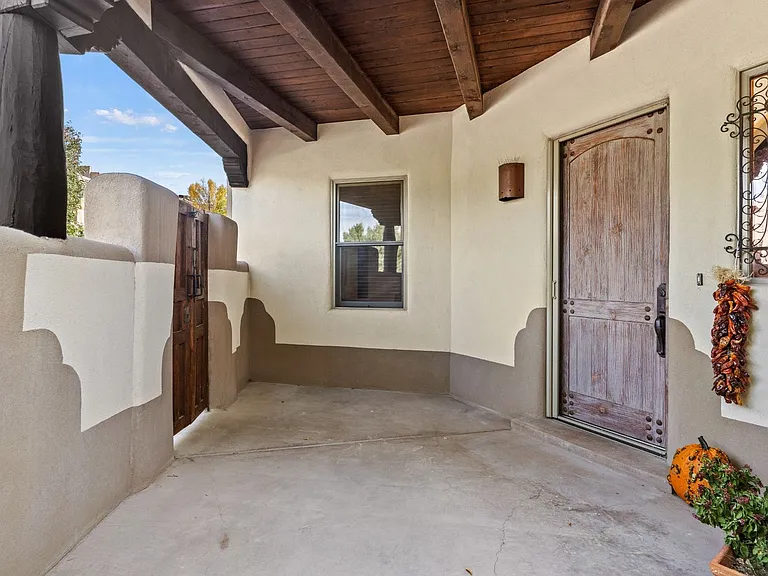 23 Centaurus Ranch Rd — Photo 3