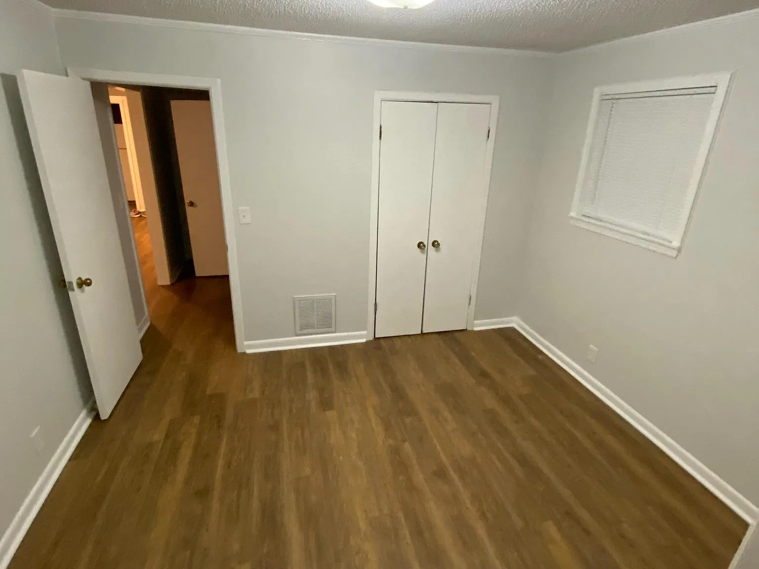 3 bed, 1154 sqft, $2,250 — Photo 3