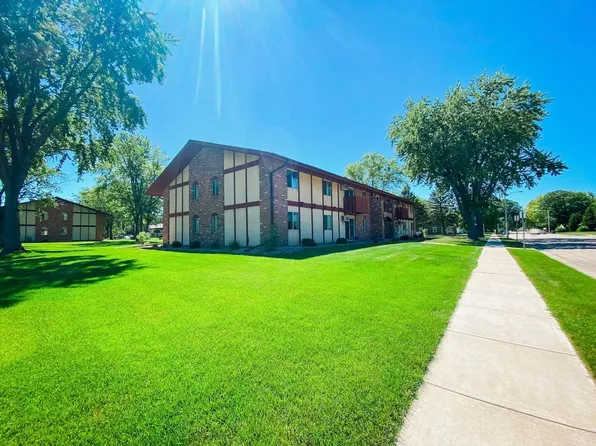 Villa Marie, 650 E 2nd St APT 6, Fond Du Lac, WI 54935