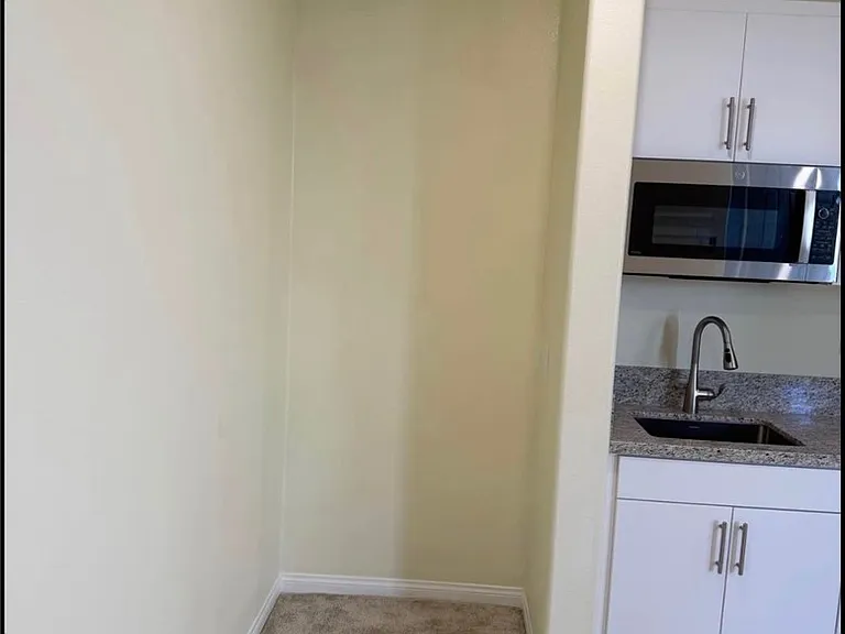 5066 Banjo Way — Photo 4
