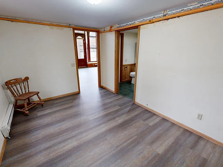 545 Pacific Ave SW — Photo 15