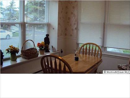 5th image of 52A Yorktowne Pkwy