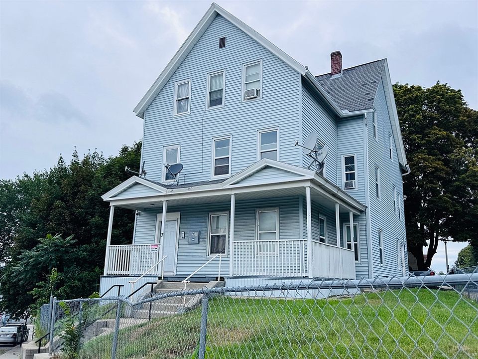 1st image of 17 Winthrop St