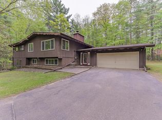 992 Catfish Lake Rd, Eagle River, WI 54521