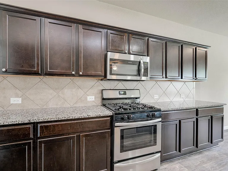 2908 Tilmon Ln — Photo 10