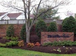 2819 S Wakefield St #7-1, Arlington, VA 22206