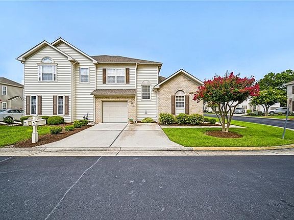 3rd image of 1717 Springs Edge Ct