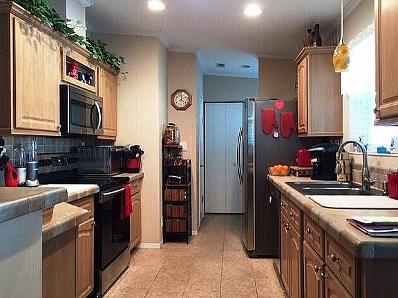 2nd image of 5655 Swan Lake Dr #506