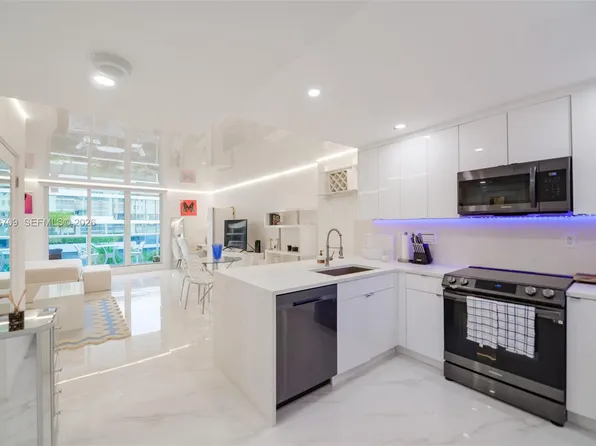 2301 Collins Ave, Miami Beach, FL