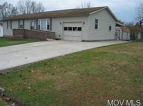 1st image of 17 Wood Dr