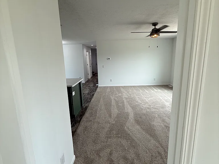 2999 Cherry St — Photo 46