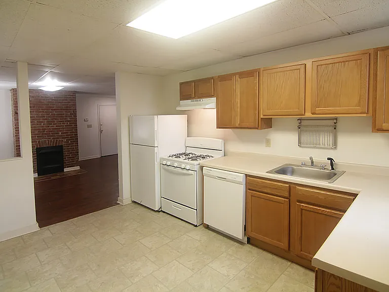 313 S Trenton Ave #2 — Photo 3