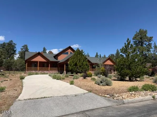 1099 Heritage Trl, Big Bear City, CA 92314