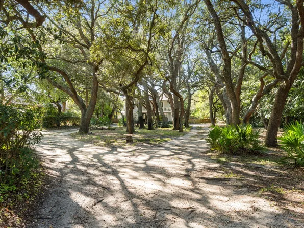517 Main St, Destin, FL 32541