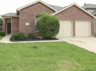 14005 Lost Spurs Rd, Roanoke, TX 76262