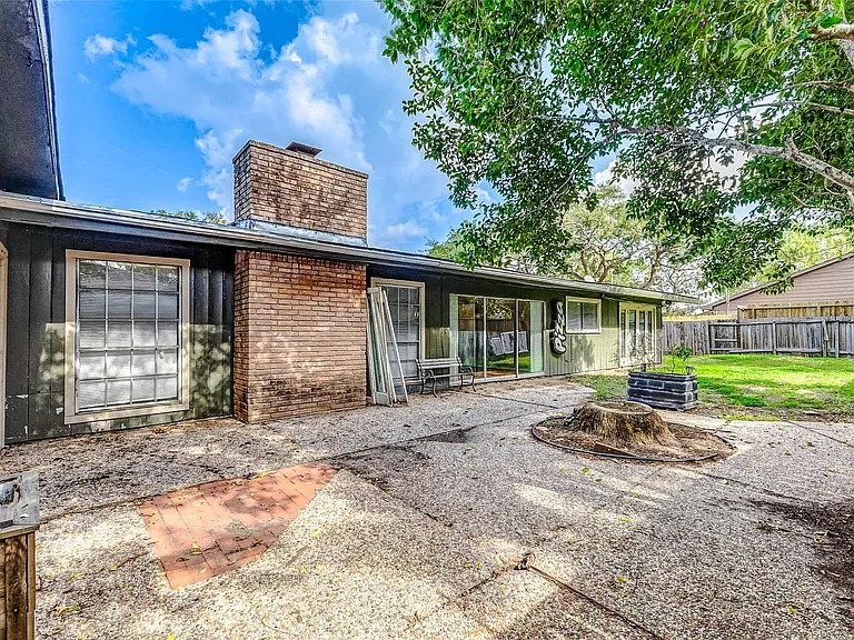 5519 Burlinghall Dr — Photo 4