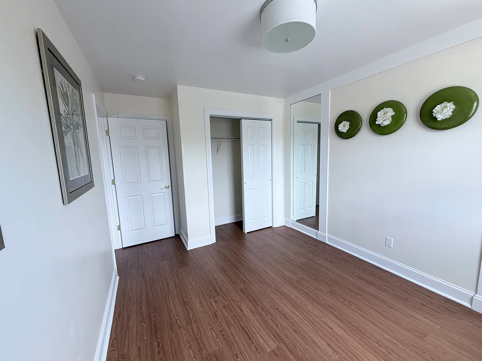 103 Cove Ct — Photo 4
