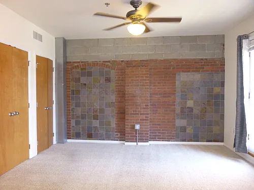1232 Sarah St #E — Photo 3