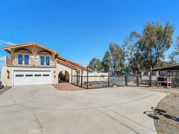 14740 Descanso Dr, Perris, CA 92570