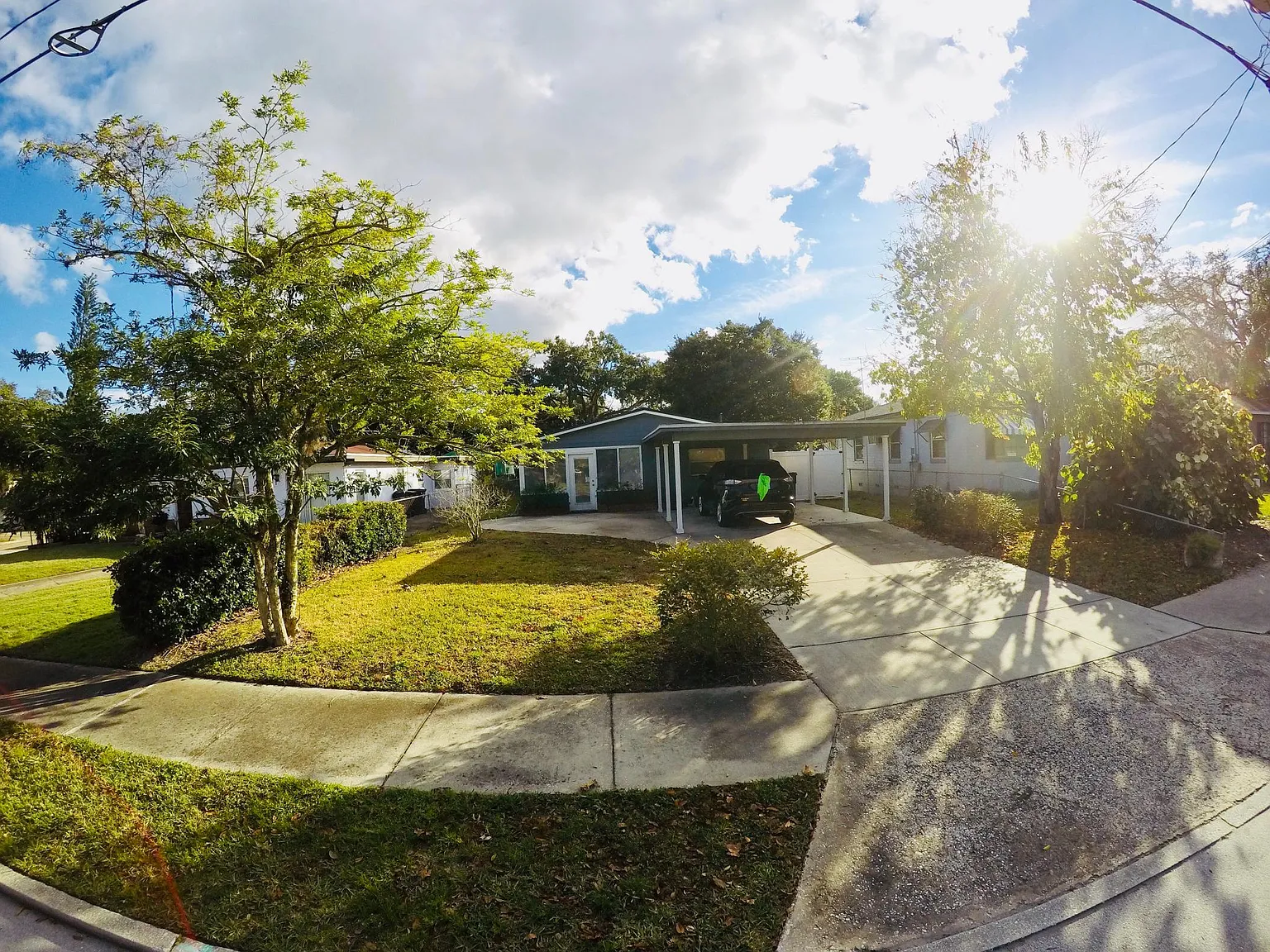 10 E Hazel St — Photo 1