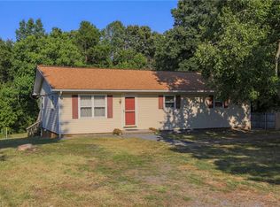4252 Quail Meadow Dr, Sophia, NC 27350