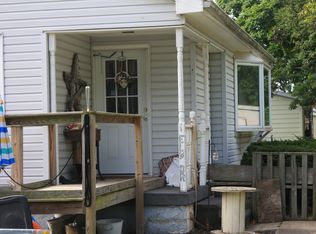 1 Elm Dr, Bethany, IL