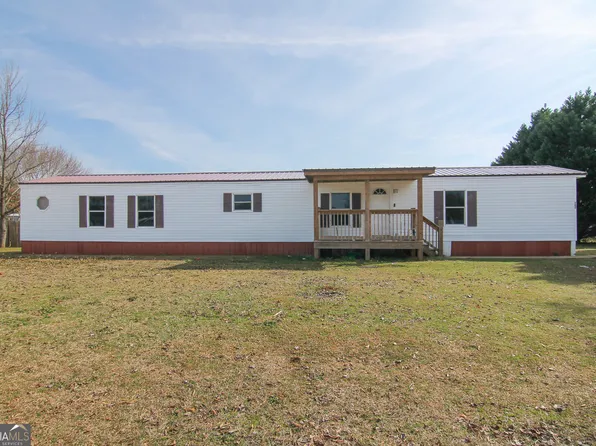 202 Hanover Dr, Byron, GA 31008