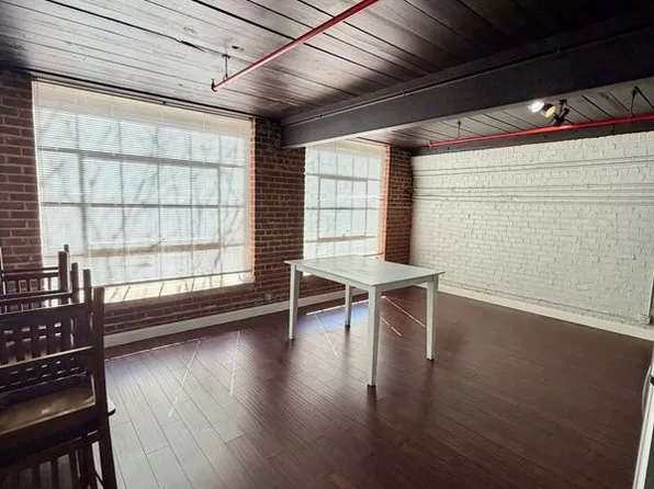 301 Bradley St APT A105, Carrollton, GA 30117