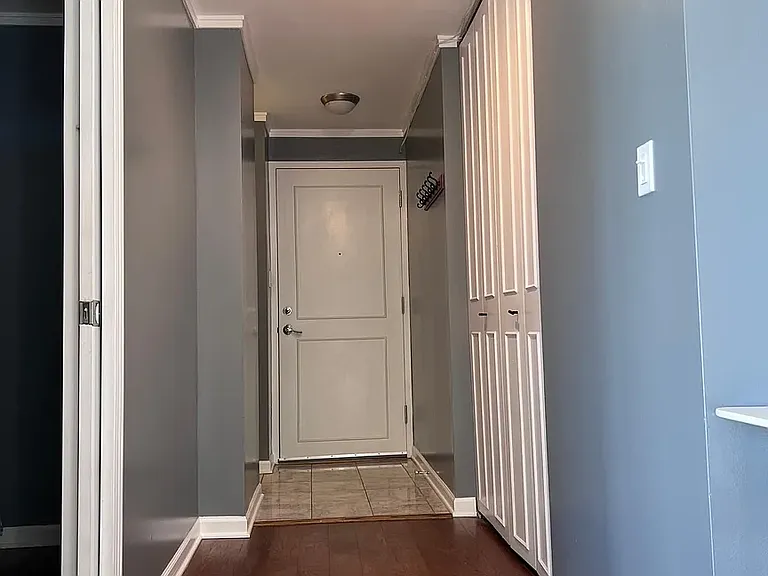 2600 N Hampden Ct #D4 — Photo 6