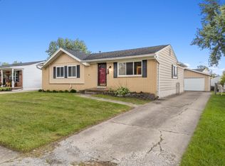 367 Harvard Ave, South Lyon, MI 48178