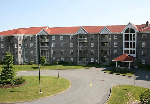 2nd image of 554 Bedford Hwy #2-Bedroom