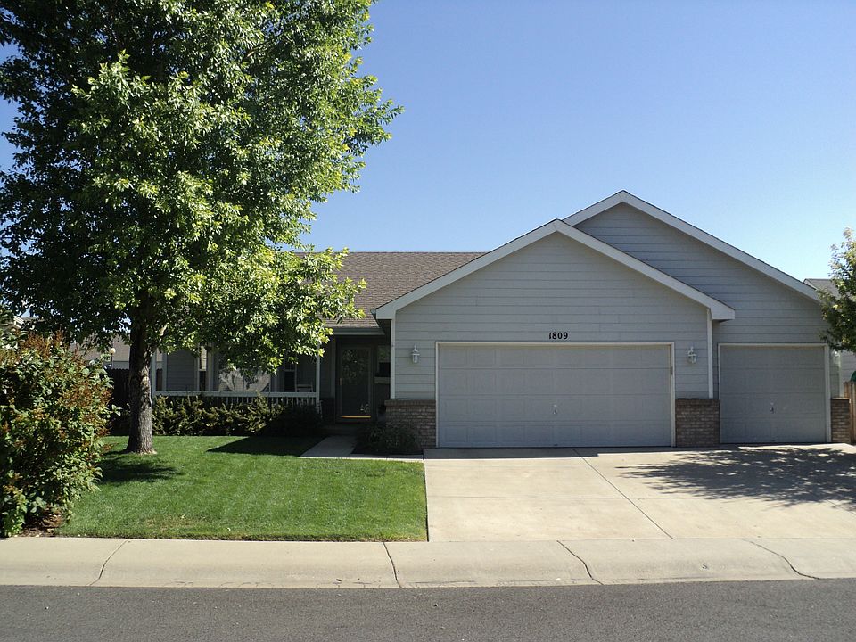 1809 Chesapeake Circle