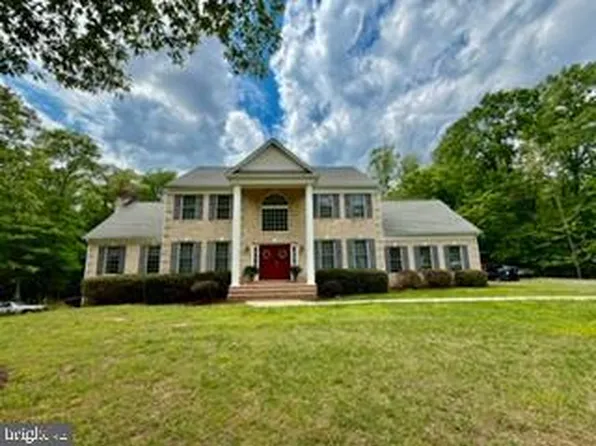 1478 Spotswood Dr, Locust Grove, VA 22508