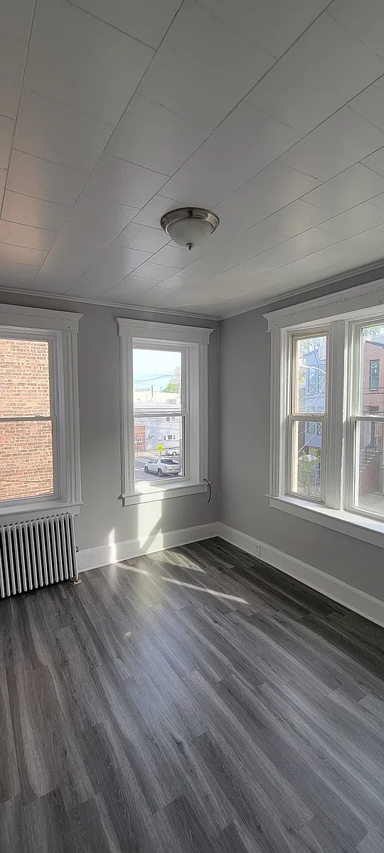Building Photo - 97 Bleecker St #1D