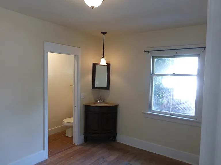 1231 Garden St #2 — Photo 4