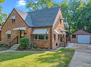 5014 N 74th St, Milwaukee, WI 53218