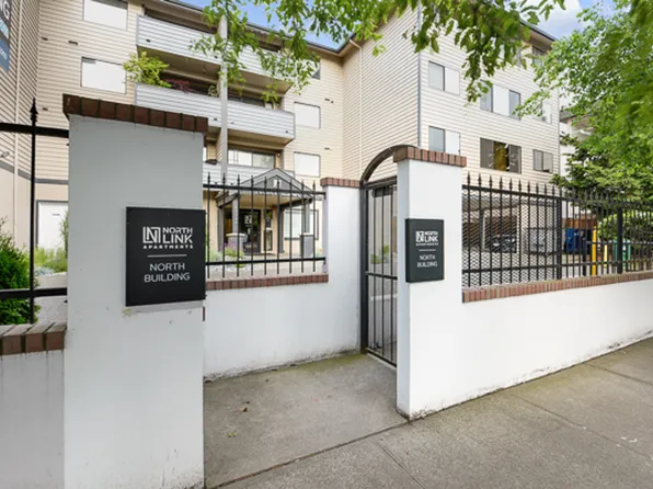 Northlink Apartments