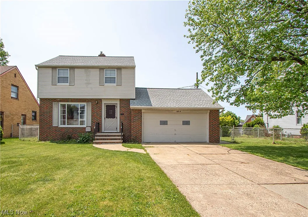 6434 Stanbury Rd photo 1