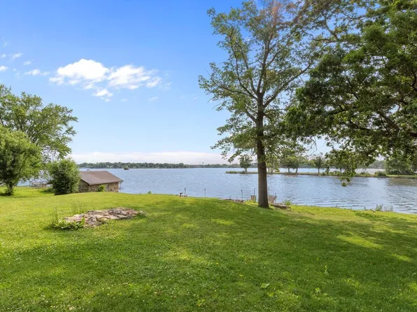 N7082 Airport Rd, Beaver Dam, WI 53916