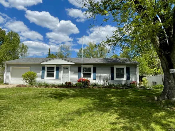 346 S Cedar Dr, Ellettsville, IN 47429