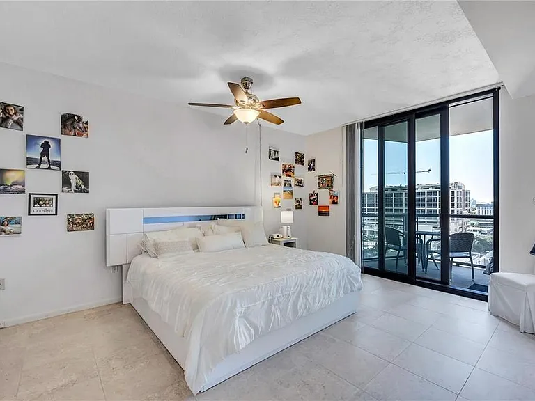 1 Beach Dr SE #1309 — Photo 11