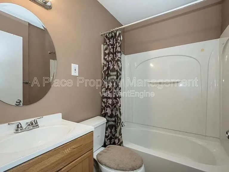 325 Caithness Rd — Photo 6