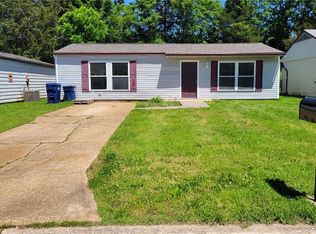 59 Cedar Ridge Dr, Pacific, MO 63069