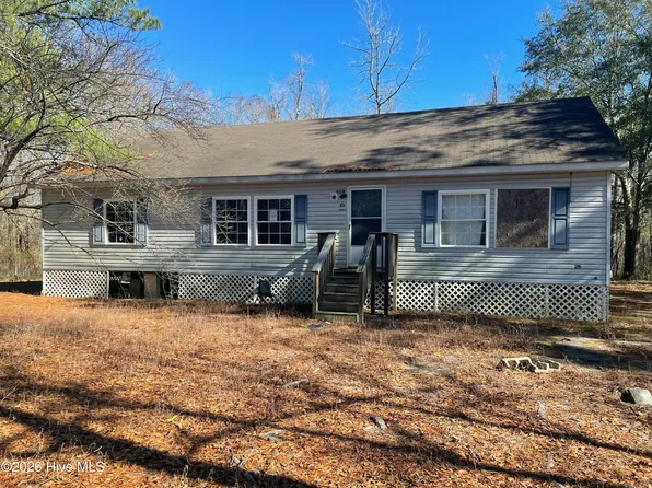63 George Washington Hales Drive, Atkinson, NC 28421