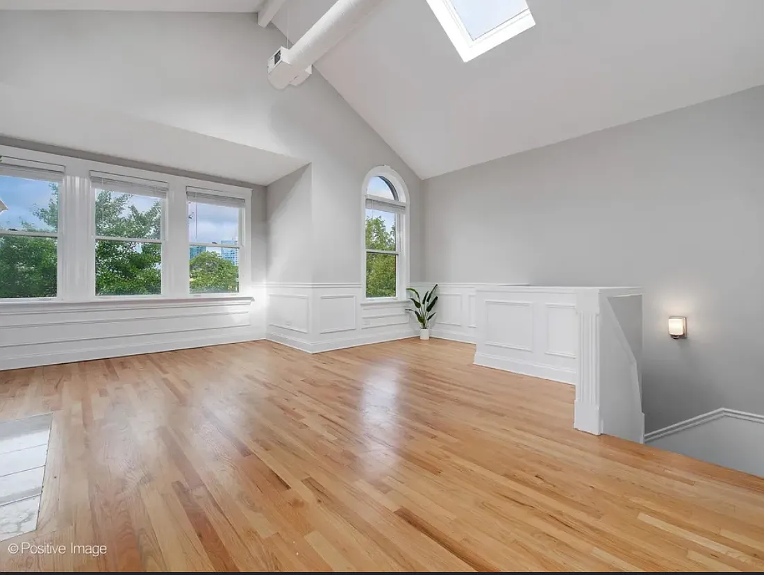 2 bed, 1200 sqft, $4,200 — Photo 4