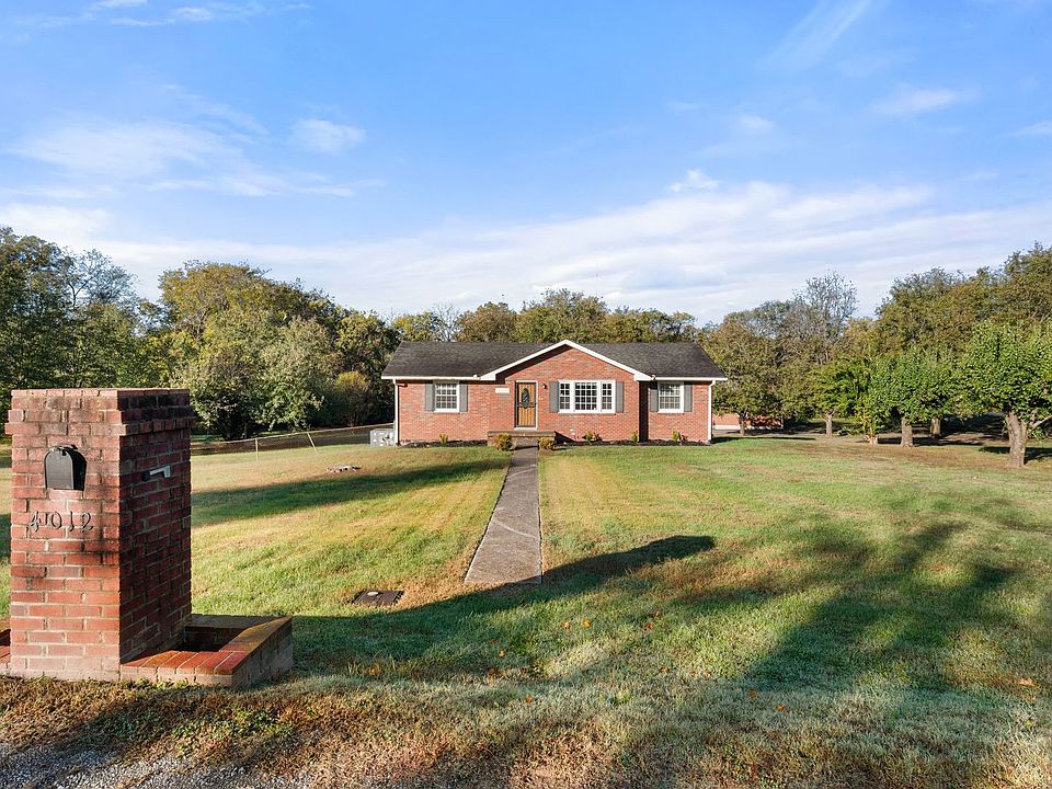 1st image of 4012 Oxbow Dr