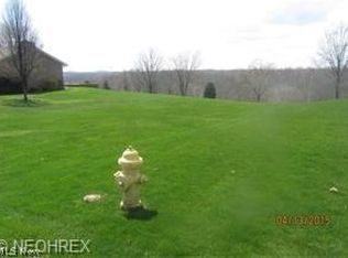 Fairway Dr, Steubenville, OH 43953