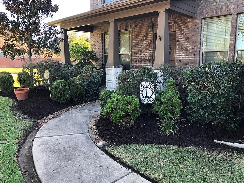1st image of 2948 Auburn Woods Dr