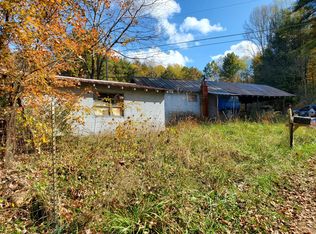 1556 Red Brush Rd, Mountain City, TN 37683
